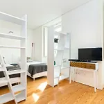 Modern Apartment In The Historical Center