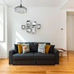Modern Apartment In The Historical Center